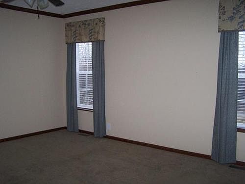 5th image of 1680 Kirkland Ave