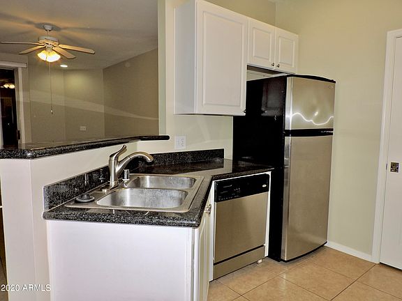 5th image of 4343 N 21st St APT 121