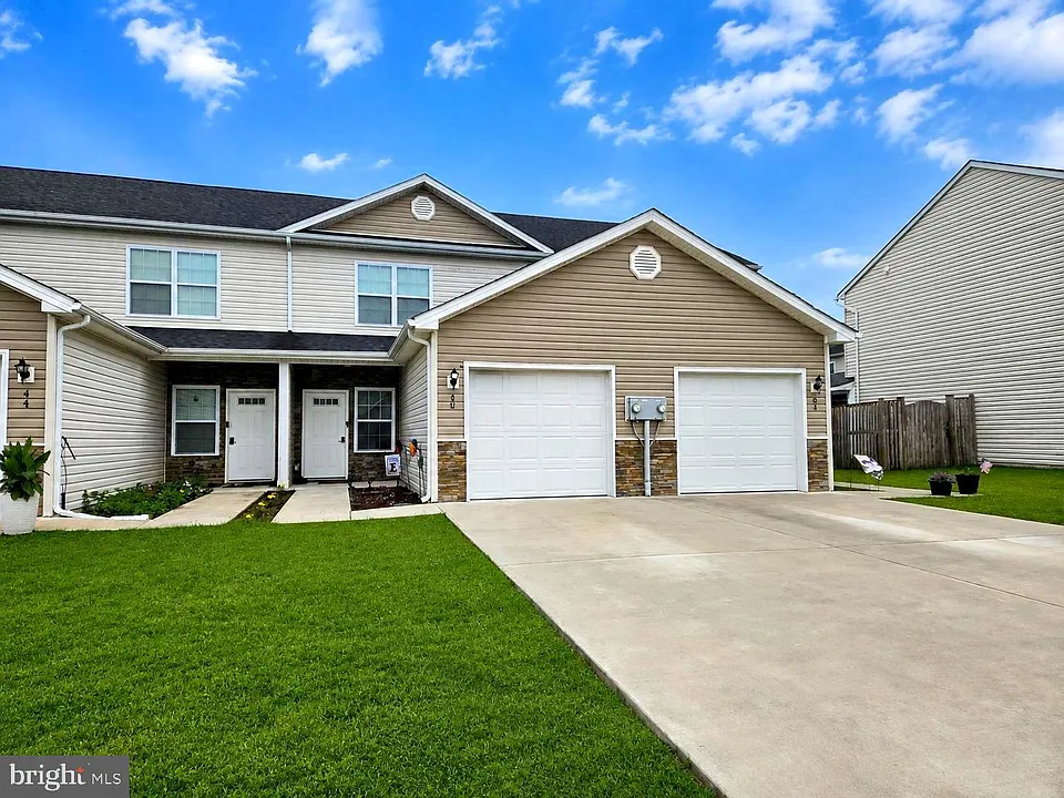 40 Beaulah Ct