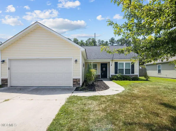 110 Midyette Avenue, New Bern, NC 28560