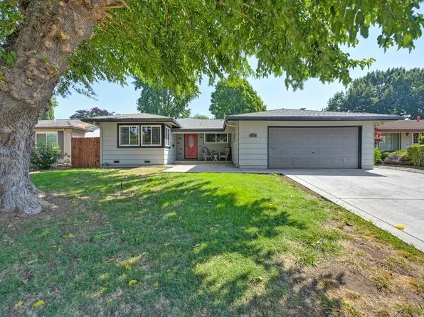 2917 Occidental Dr, Sacramento, CA 95826