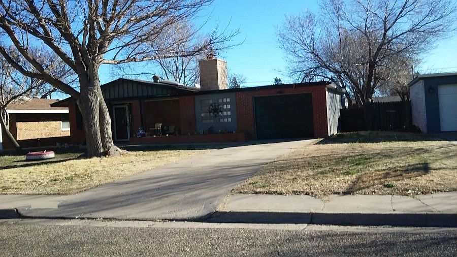 2nd image of 3411 Fleetwood Dr