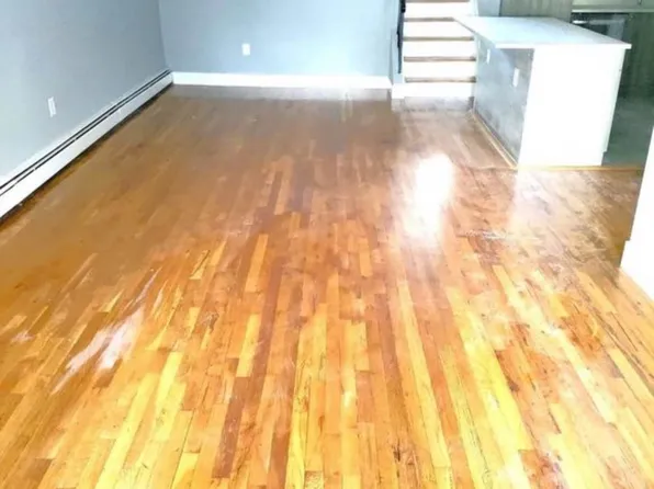 7522 Avenue T image 17 of 31