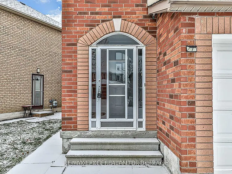 75 Hendon Rd — Photo 4