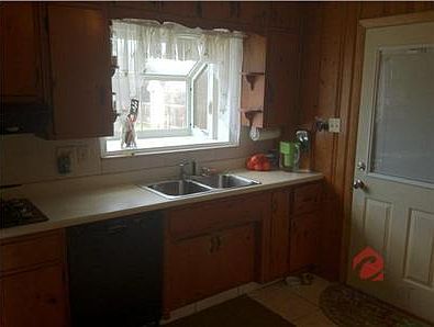 5th image of 4456 Blackstone Dr