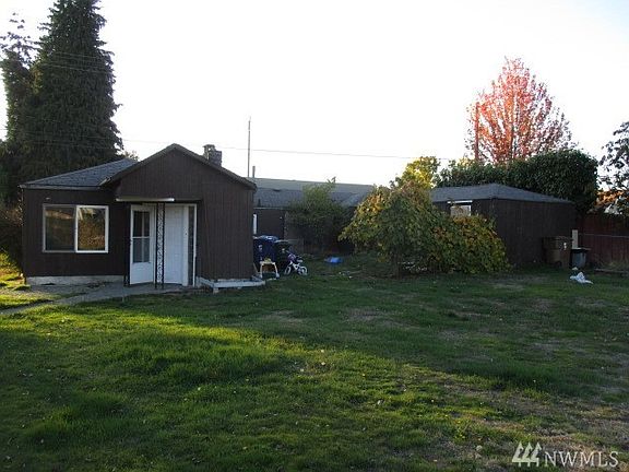 4th image of 5846 S Oakes St
