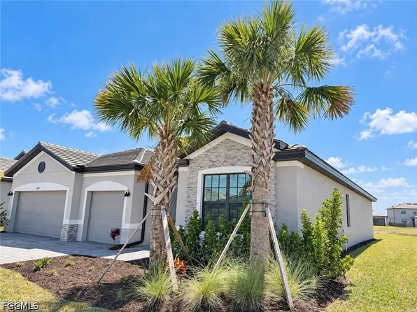 11247 Canopy Loop, Fort Myers, FL 33913
