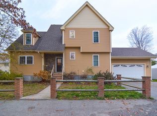 14 Doran Rd, Worcester, MA 01606