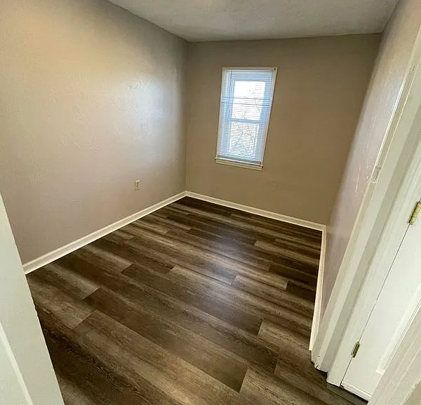 12 Cumberland 3rd Floor Manchester Ave #3RD FLOOR — Photo 9