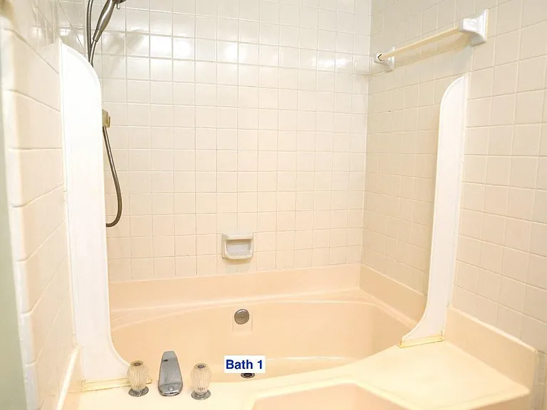 2207 S Braeswood Blvd #42J — Photo 6
