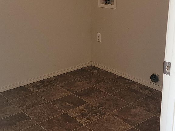 Large Laundry with access to garage