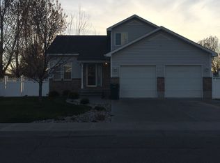 235 Centennial St, Blackfoot, ID 83221