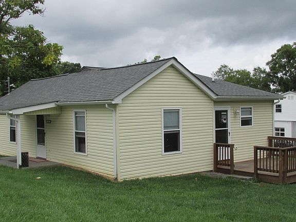Side w/ deck View 1