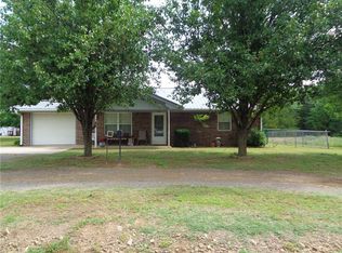 2600 Central St, Poteau, OK 74953