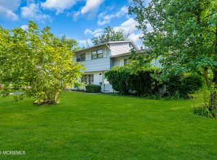 32 Brookwood Pkwy, Jackson, NJ