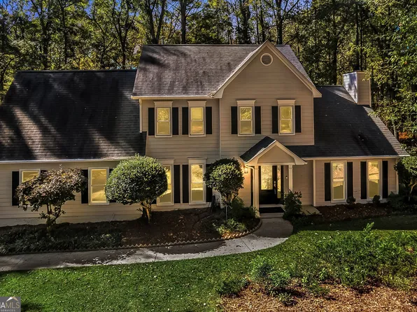 202 Pinnacle Ct, Peachtree City, GA 30269