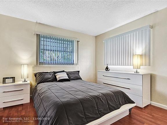 4th image of 4201 NW 49th Dr