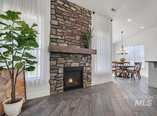 912 Donna Ct, Parma, ID 83660