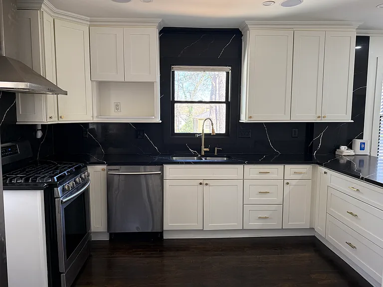 1232 Almont Dr SW — Photo 27