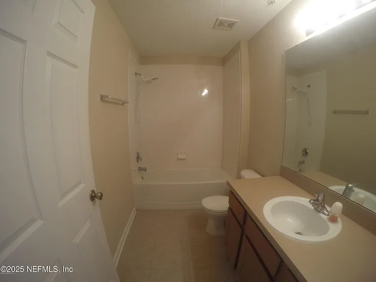 2200 Marsh Hawk Ln #412 — Photo 6