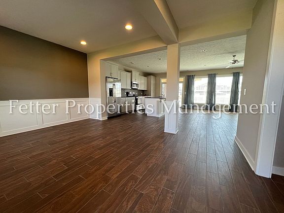 4th image of 2966 Courtz Ct