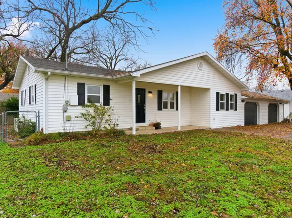 211 N Rechow Avenue, Bolivar, MO 65613