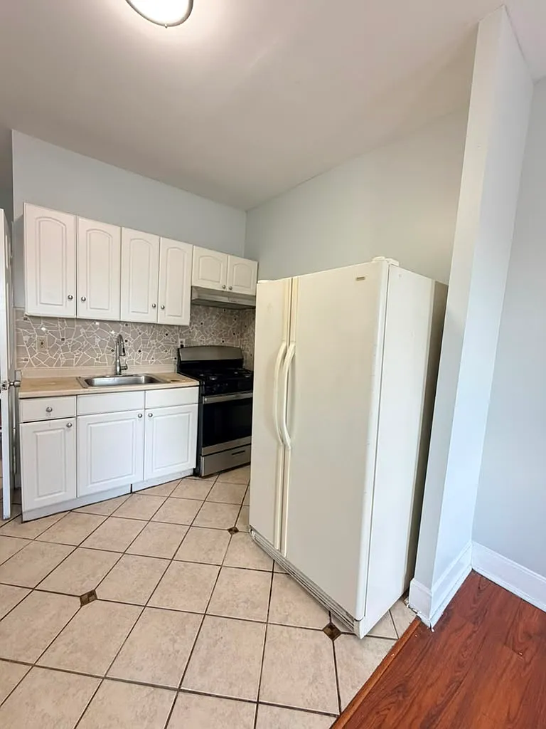 2 bed, $1,500 — Photo 2