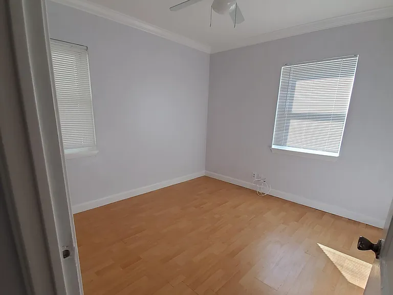 3602 W Paxton Ave — Photo 6