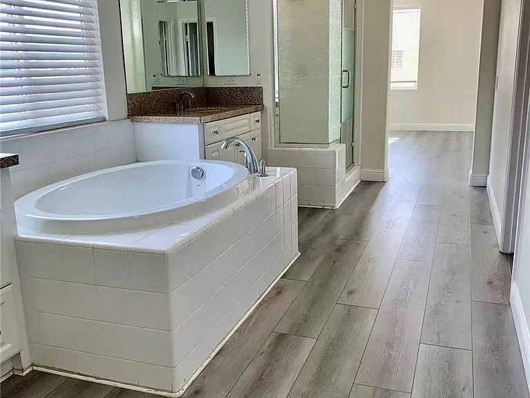 10828 Portofino Ln — Photo 8