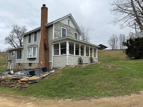 4th image of 60 Black Rd