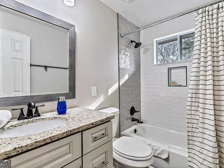 2480 Powers Ferry Dr SE — Photo 22