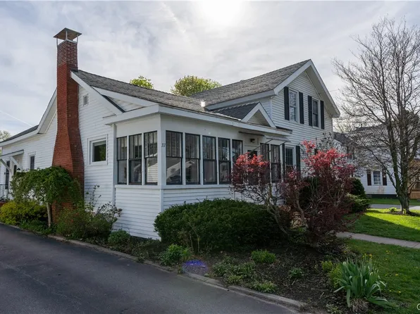37 N Main St, Carthage, NY 13619