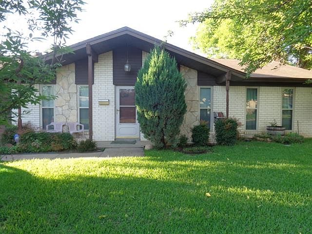 1st image of 7505 Lola Dr