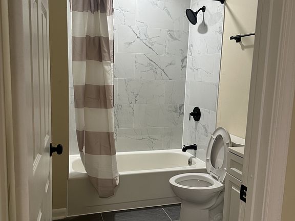 5th image of 1622 McCulloh St APT 1