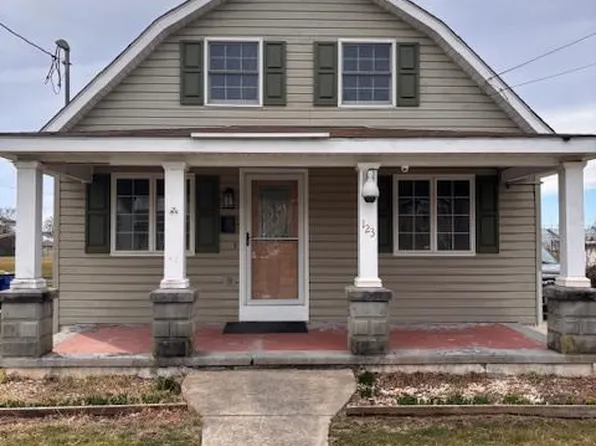 123 Adelia St, Middletown, PA 17057
