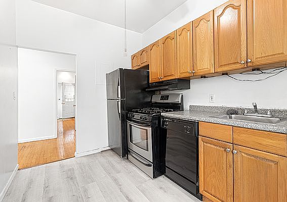 3rd image of 6818 10th Ave Floor 2