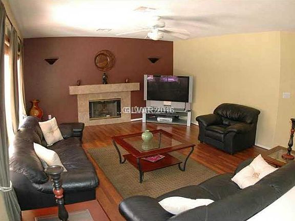 4th image of 357 Velino Ave #0
