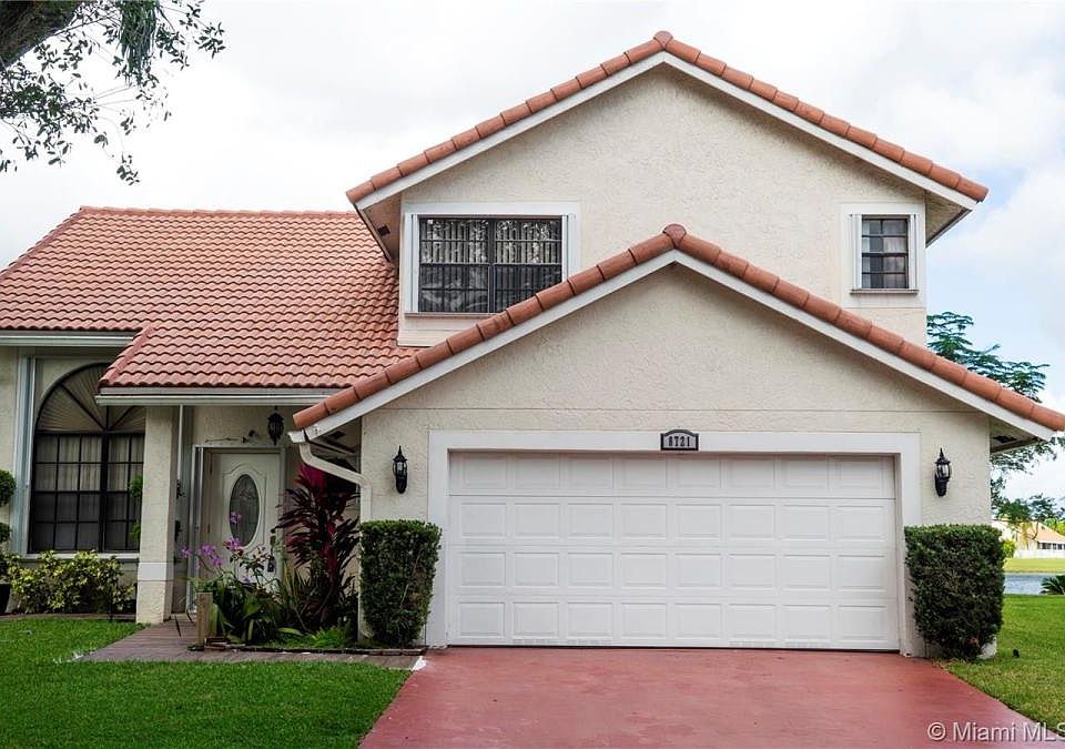 1st image of 8721 SW 14th St #0