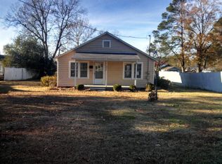 211 Colony Ave, Ahoskie, NC 27910