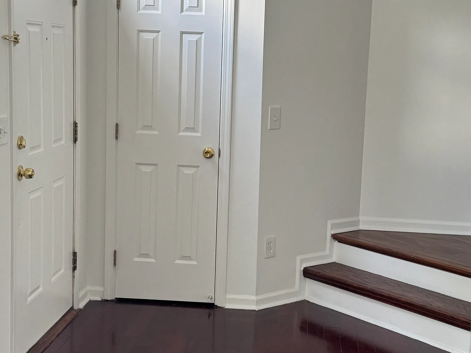 4 bed, 3.5 bath, 2160 sqft, $2,250 — Photo 3