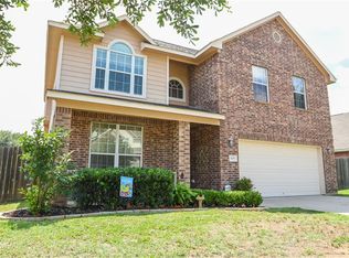 1109 Walnut Bnd, Brenham, TX 77833