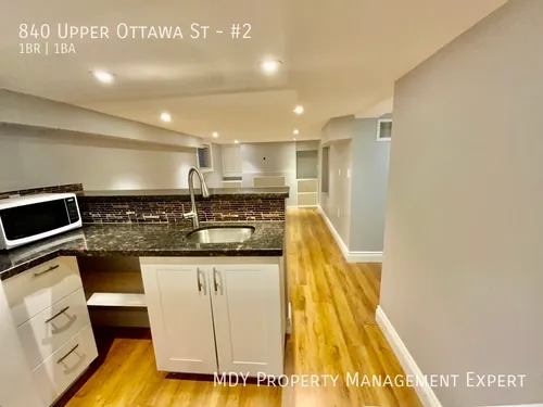 840 Upper Ottawa St #2 Photo 1