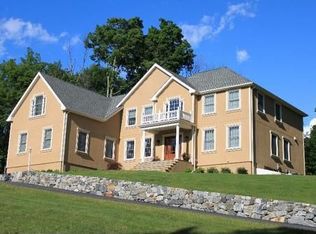 9 Ryan Ct, Mahopac, NY 10541
