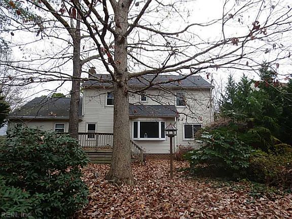 2nd image of 2444 Hillsboro Quay