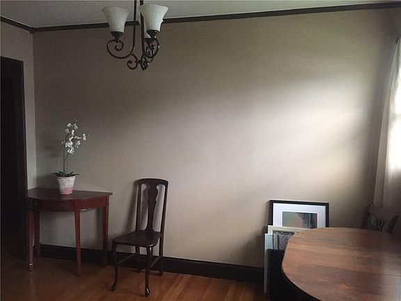 5th image of 1566 W 30th St