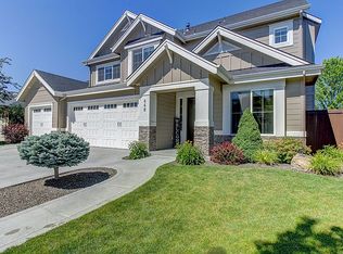 448 W Dreyfuss St, Meridian, ID 83646