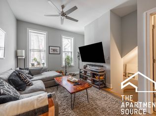 1725 N Honore St #1F, Chicago, IL 60622