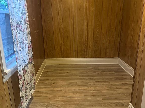 2nd image of 126 Longnecker St #2