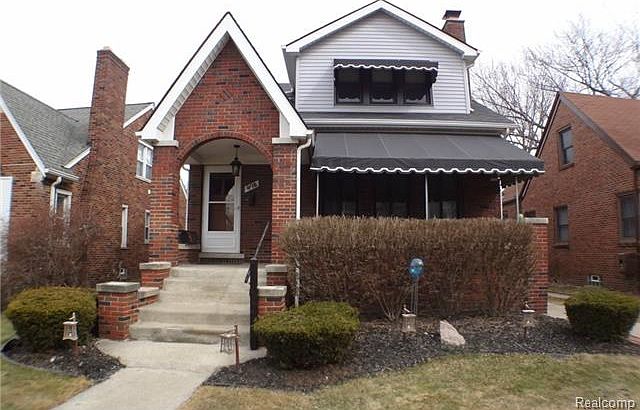 1st image of 478 Belanger St