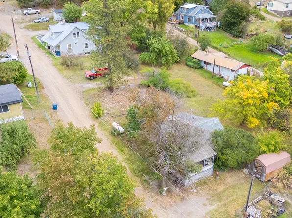 105 Meadowview Ln, Alberton, MT 59820